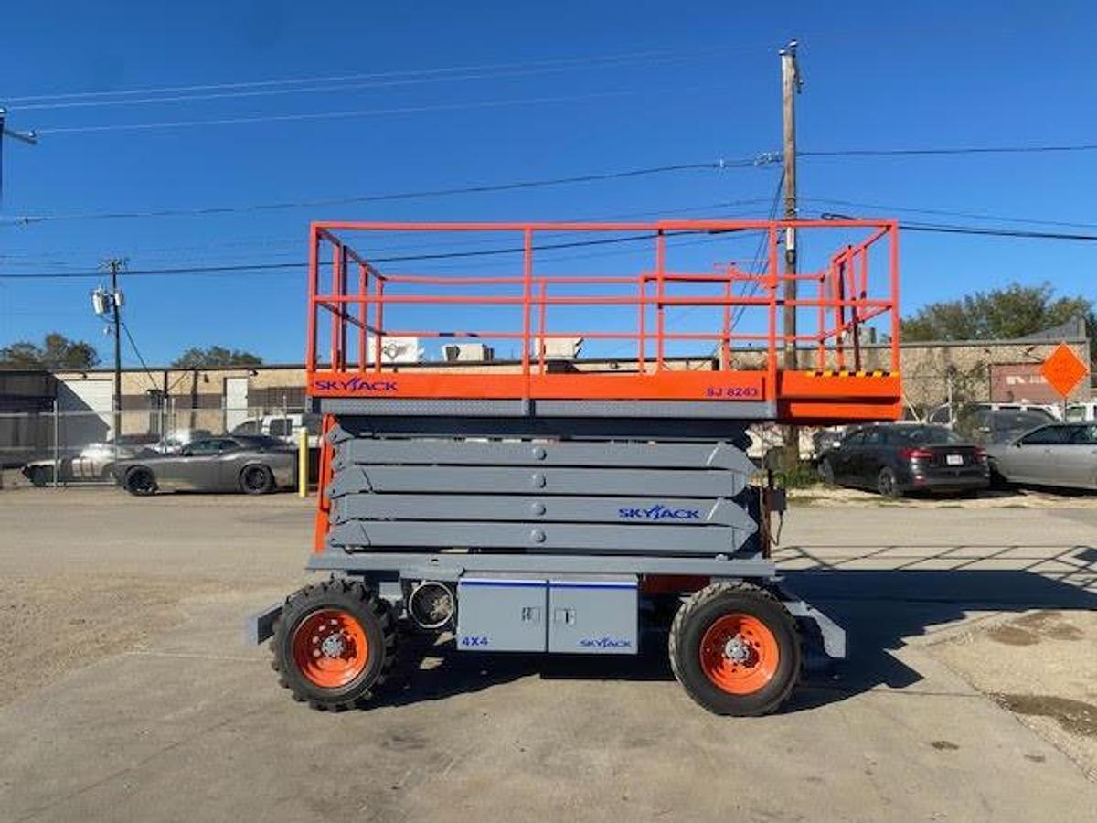 Used 2008 Skyjack SJ8243
