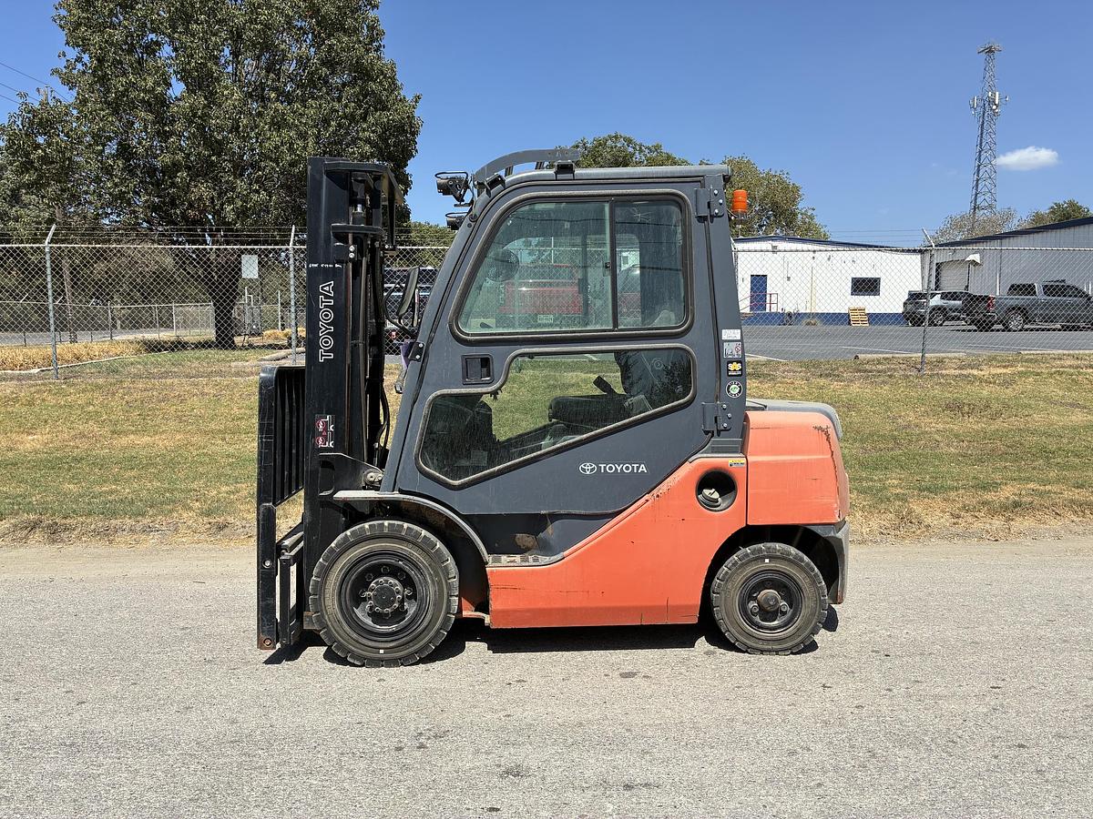 Used 2019 Toyota 8FDU25