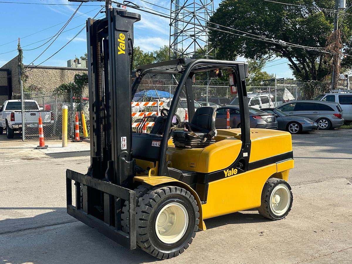 Used 2022 Yale GDP120VXNKBV111