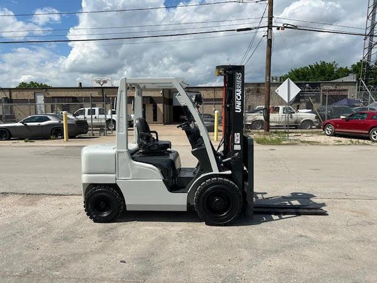 Used 2016 UniCarriers MG1F2A30V