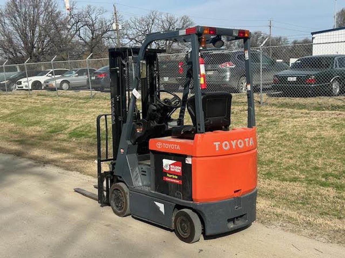 Used 2017 Toyota 7FBCU15