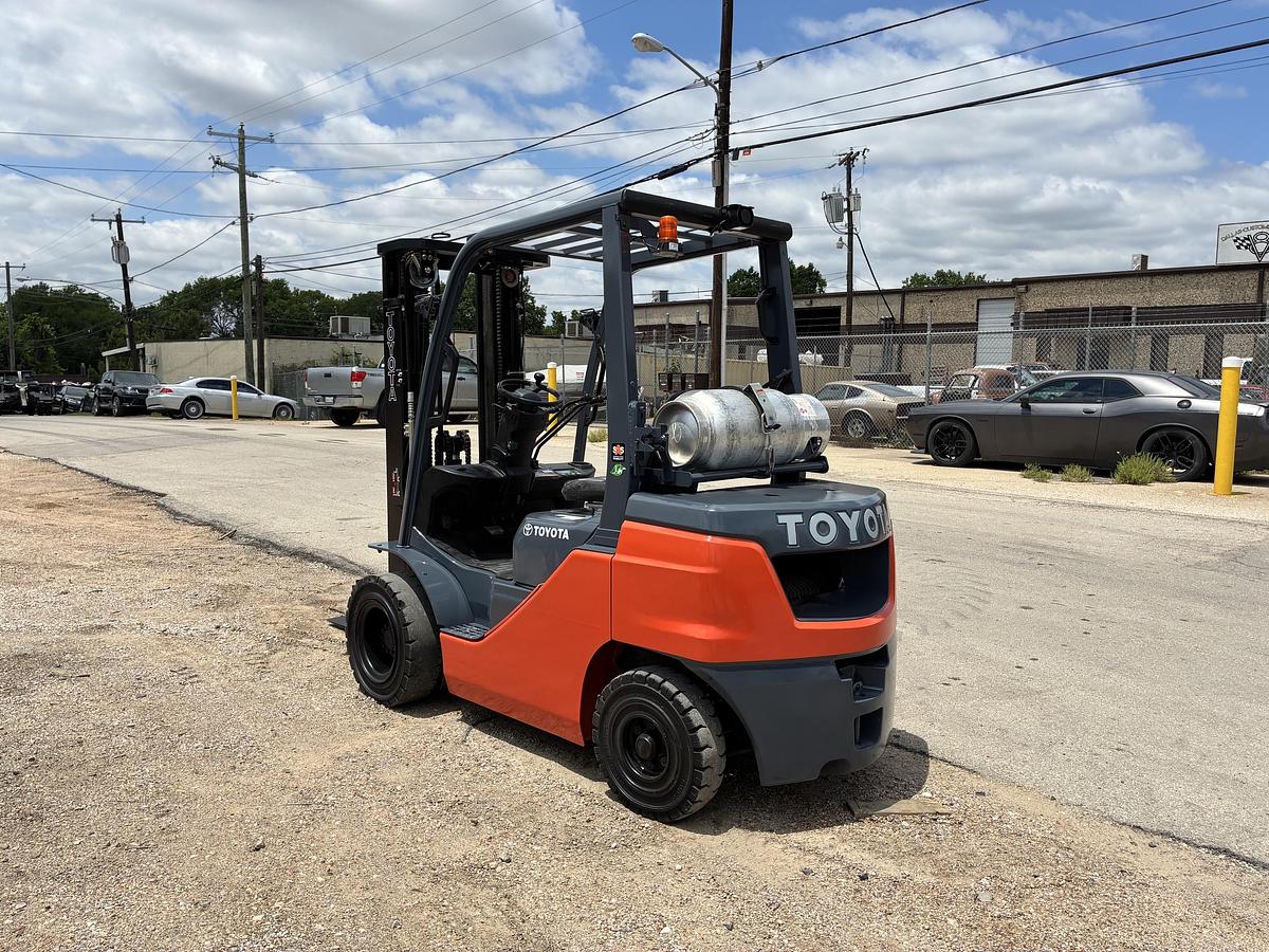 Used 2024 TOYOTA 50-8FGU25