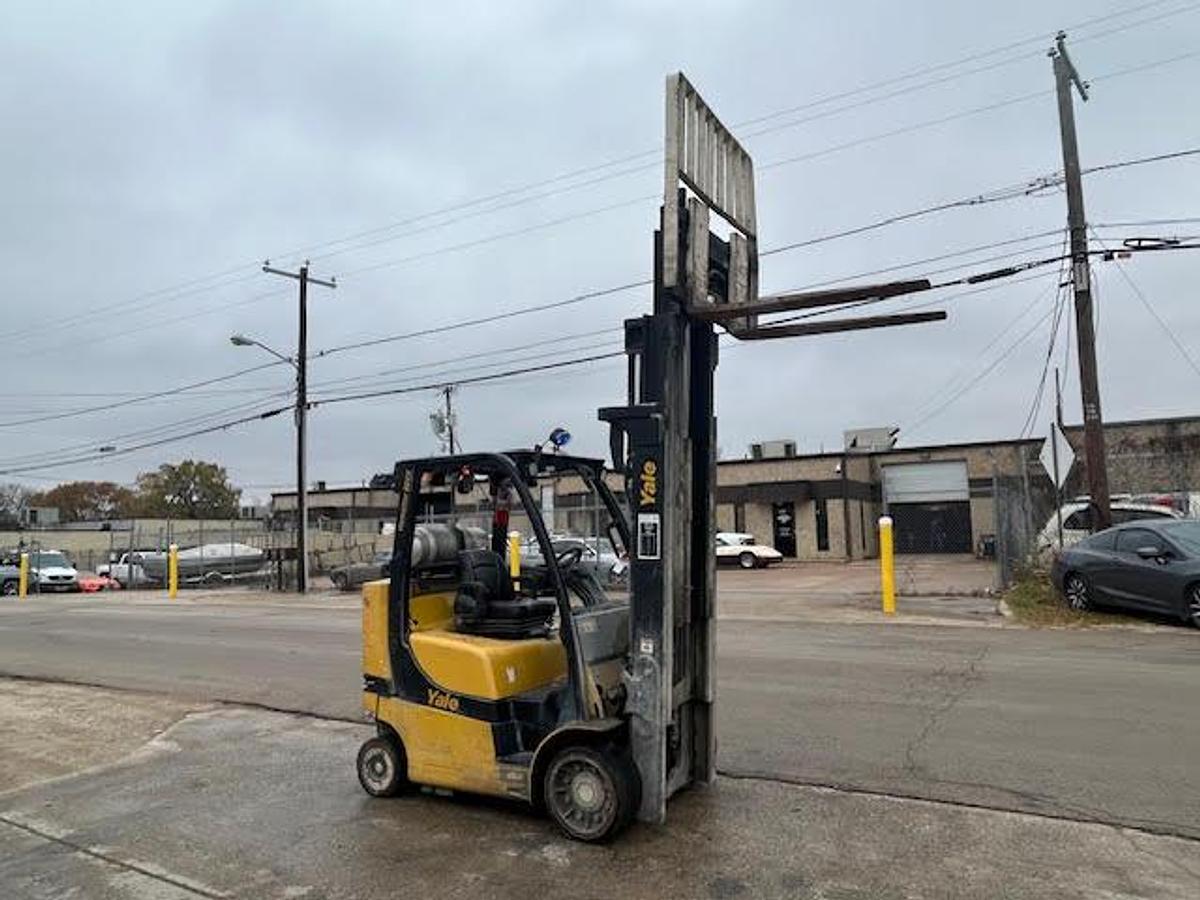 Used 2020 Yale GLC080VXNKAE094