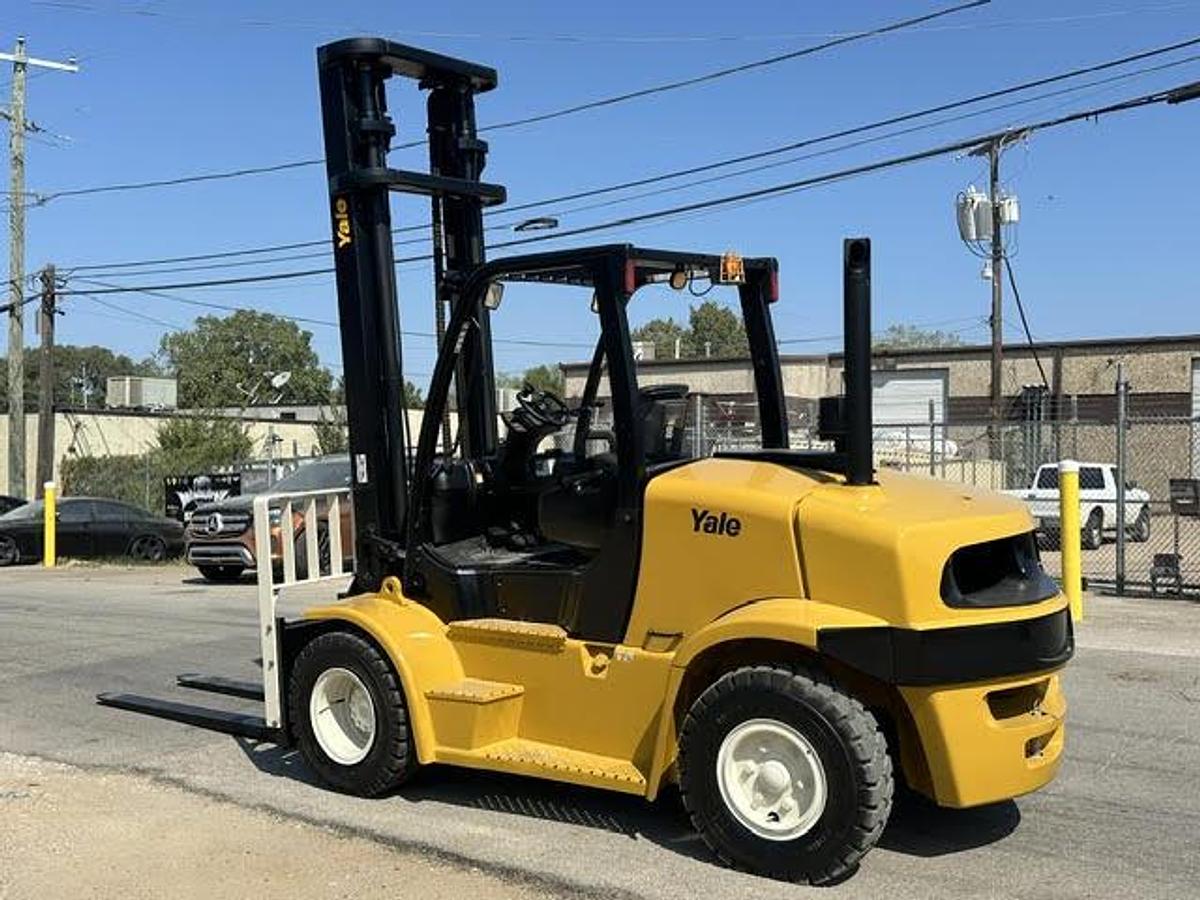 Used 2023 Yale GDP155VXNKBV148