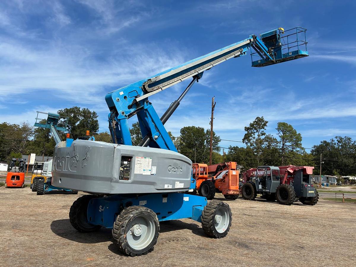 Used 2014 GENIE S-65