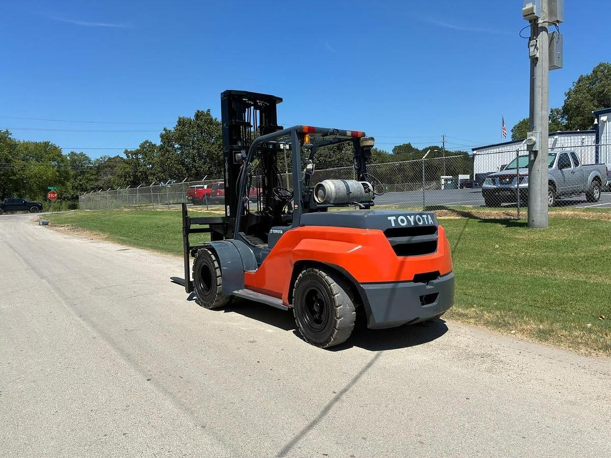 Used 2016 TOYOTA 8FG80U 17500 LBS