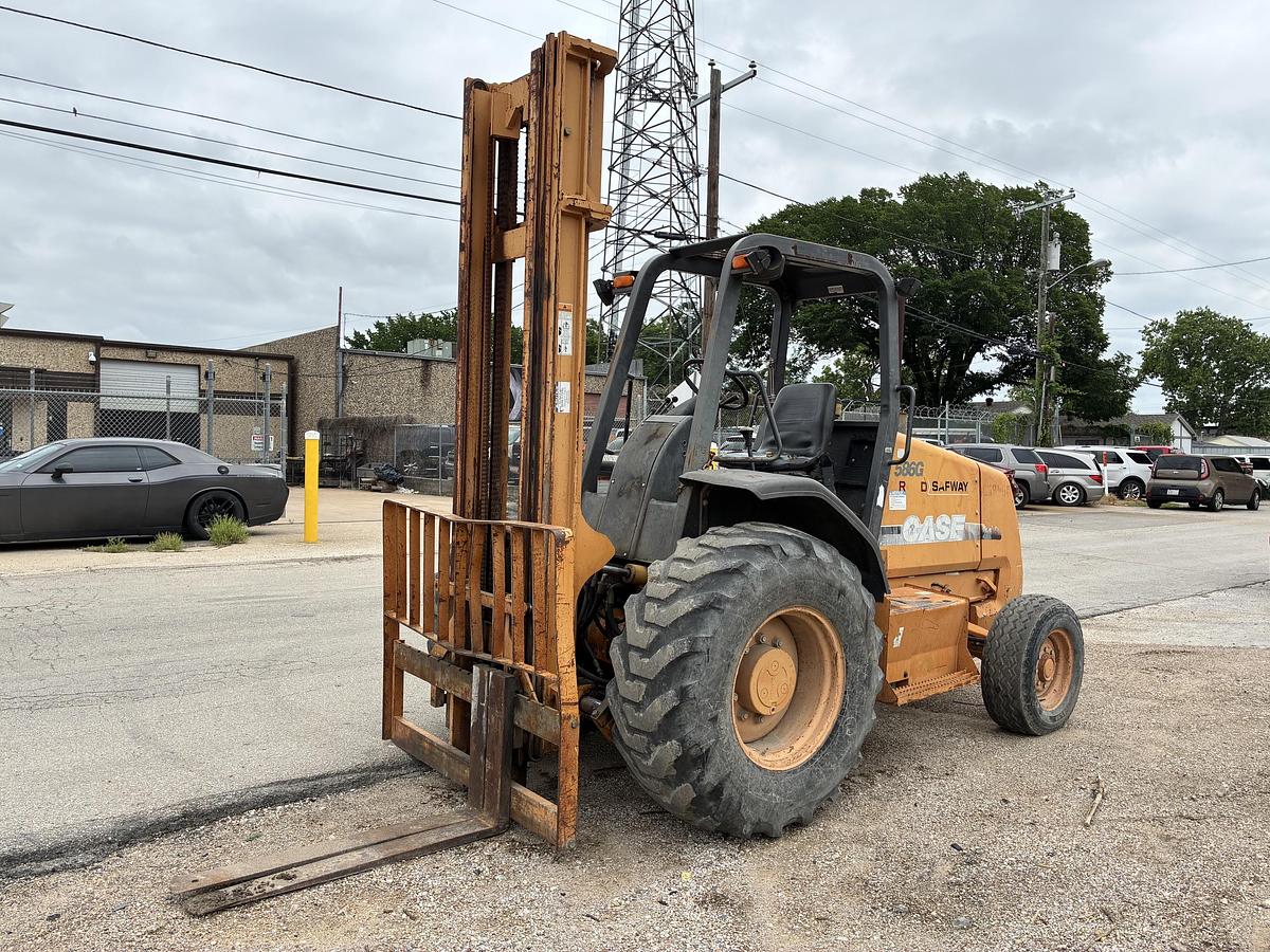 Used 2006 CASE 586G 6000 LBS