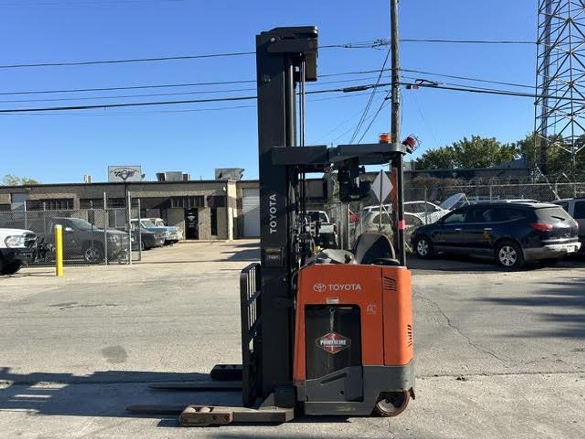 Used 2020 Toyota 9BRU23