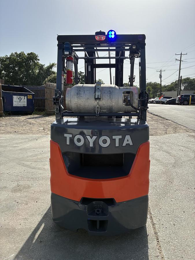 Used 2021 TOYOTA 8FGCU30