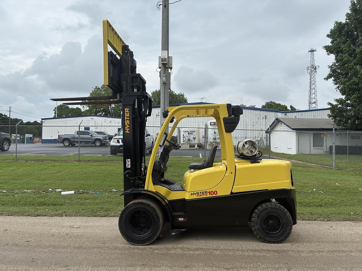 Used 2014 Hyster H100FT 10000 LBS
