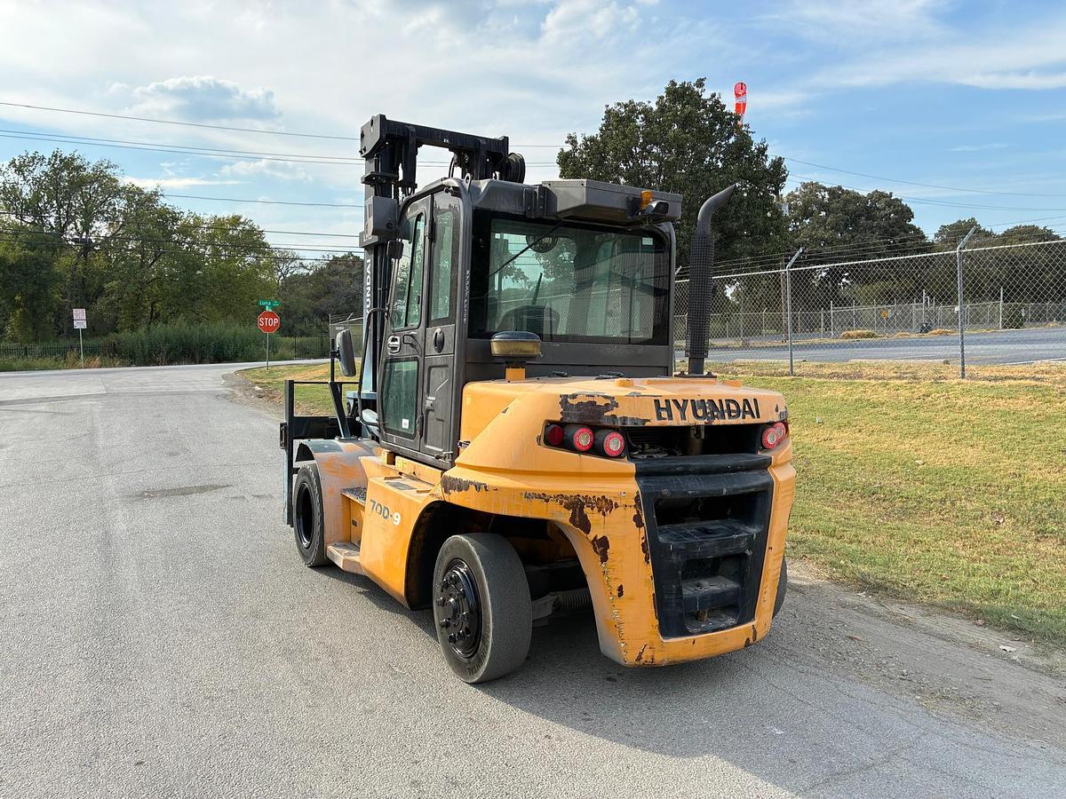 Used 2019 Hyundai 70D-9
