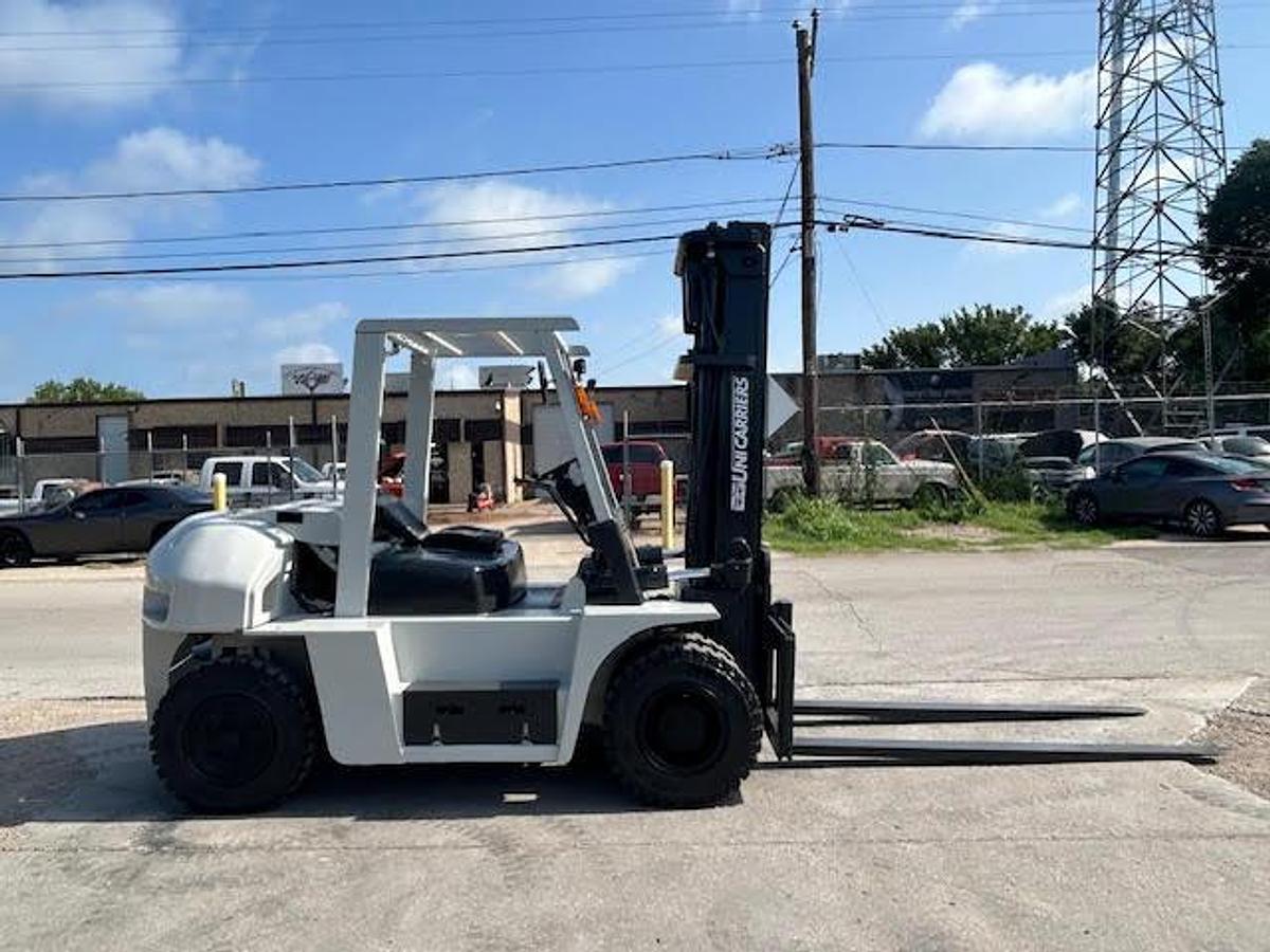 Used 2014 UniCarriers L1F6F70V