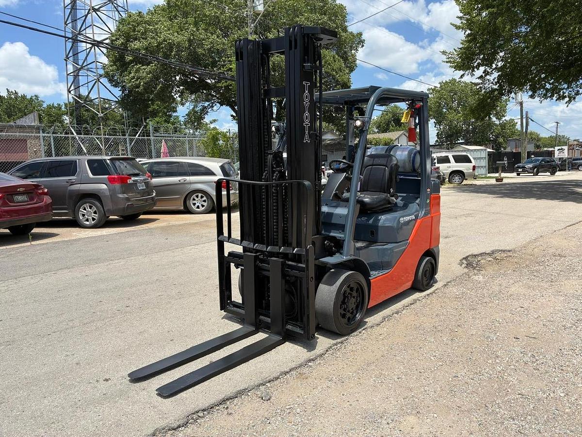 Used 2021 TOYOTA 8FGCU30