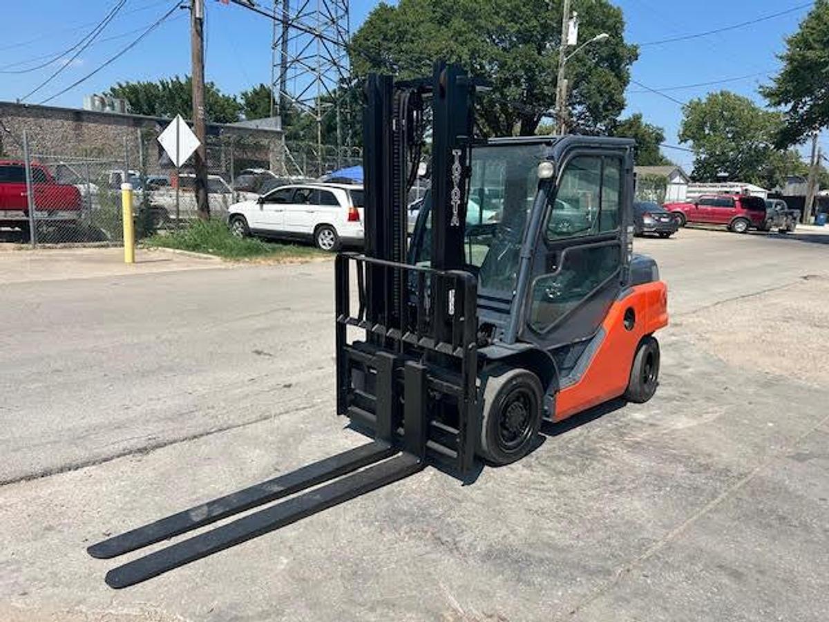 Used 2018 Toyota 8FD35U