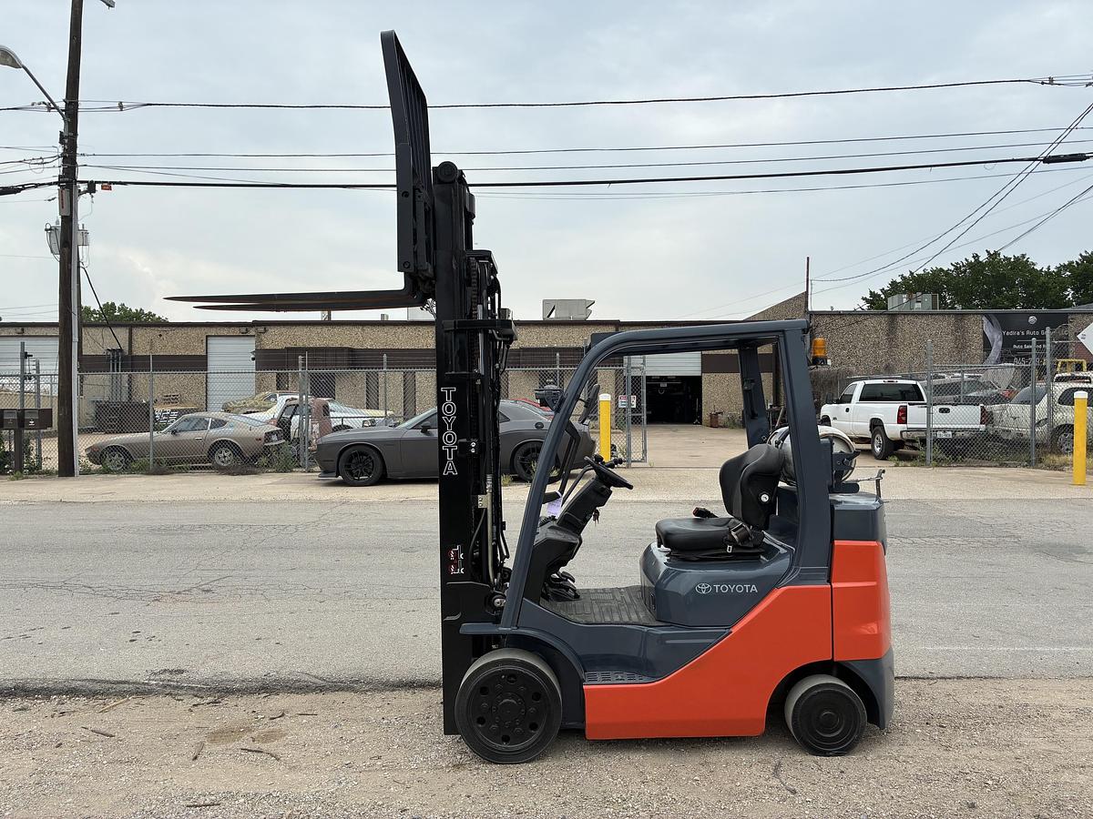 Used 2024 Toyota 8FGCU25
