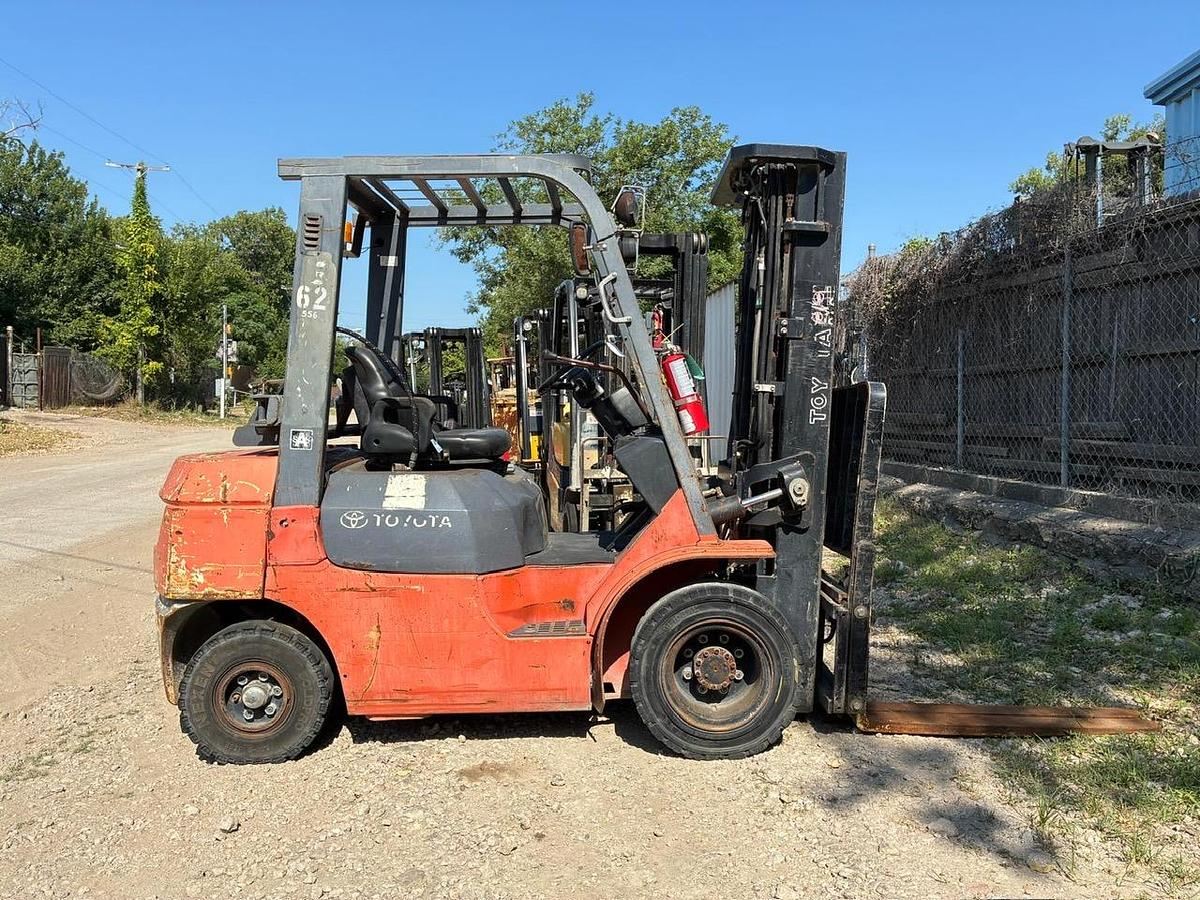 Used 2005 TOYOTA 7FGU25