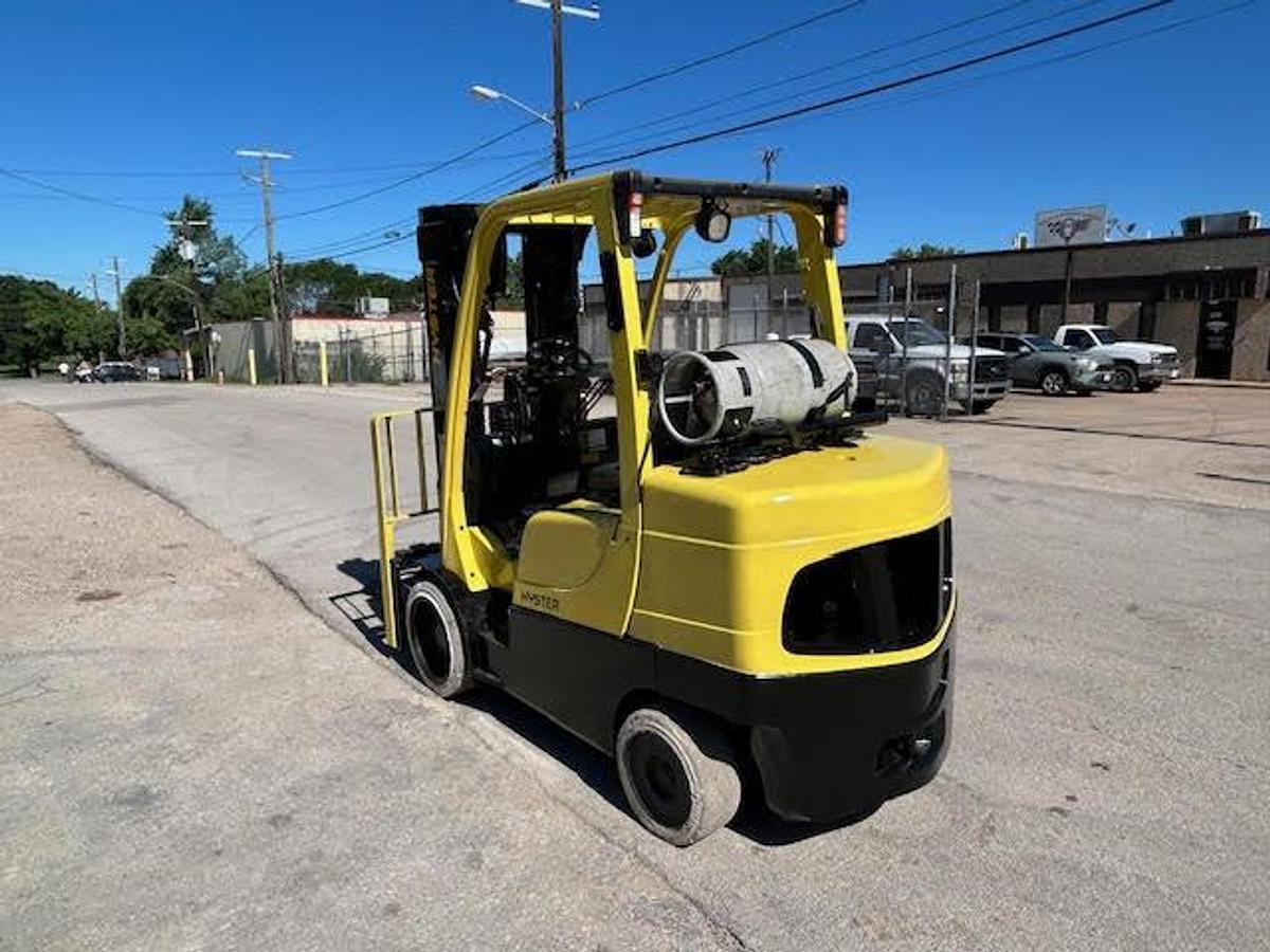 Used 2012 Hyster S80FT