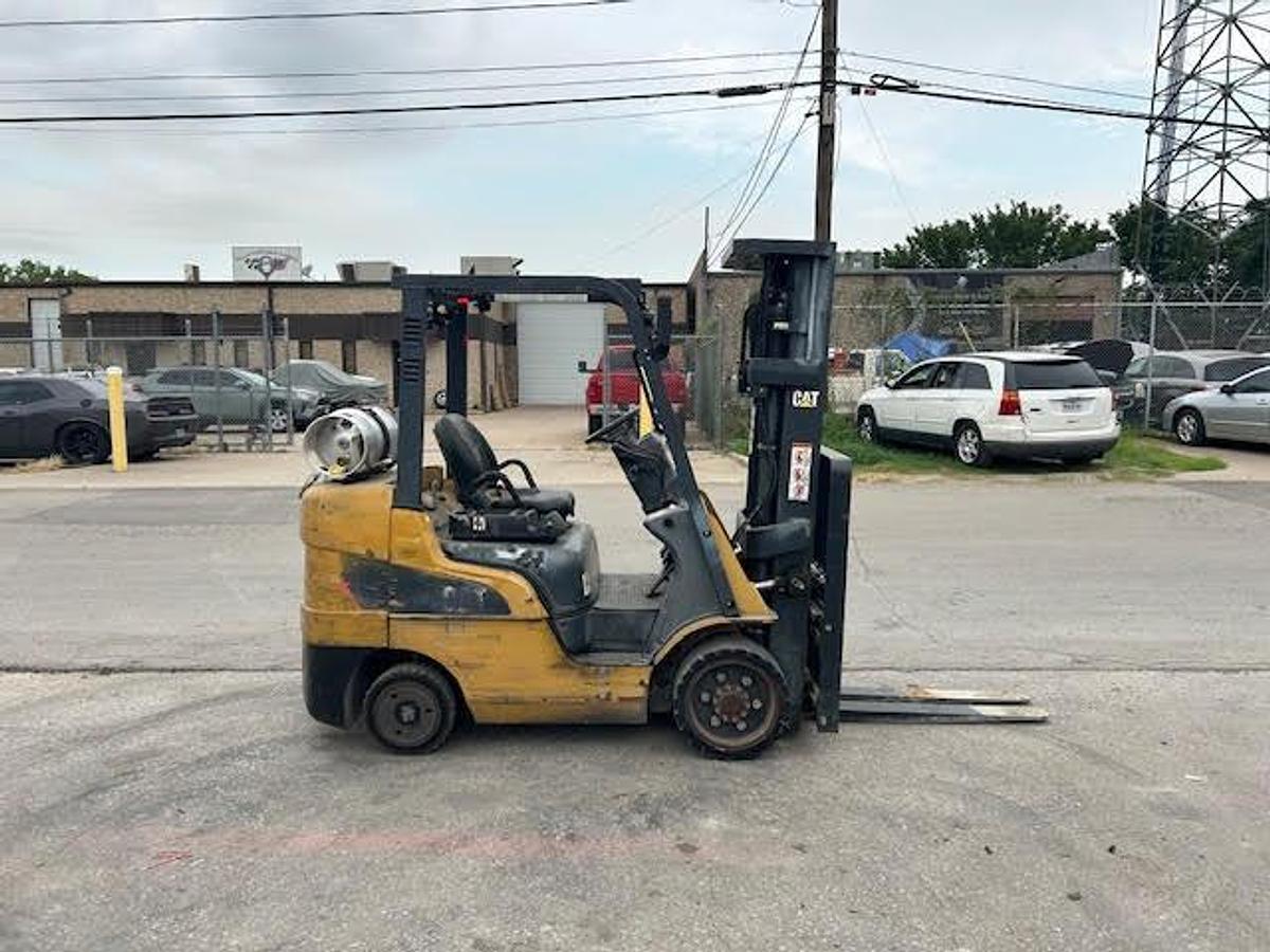 Used 2017 CAT 2C6000