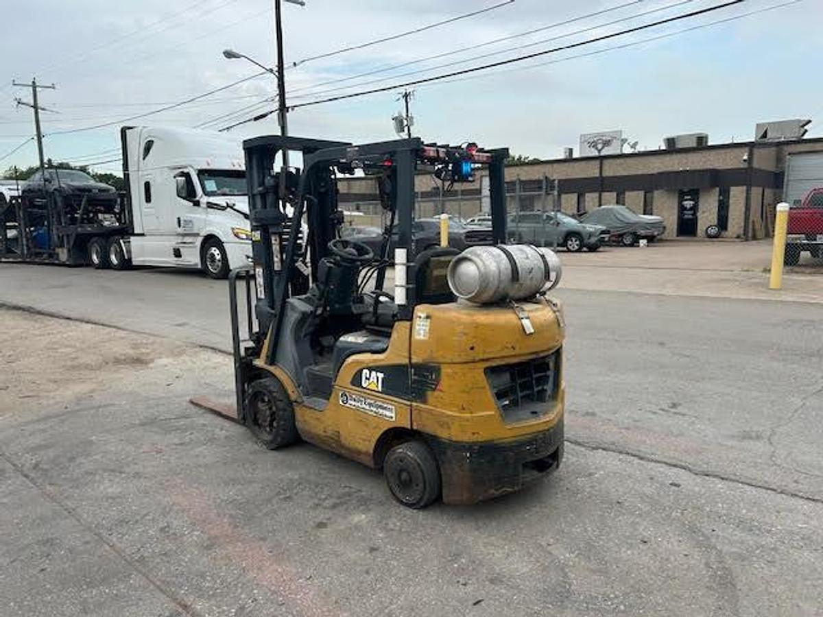 Used 2017 CAT 2C6000