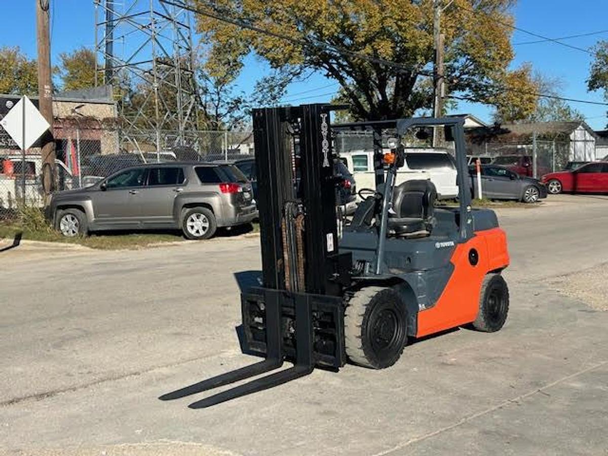 Used 2016 Toyota 8FG35U