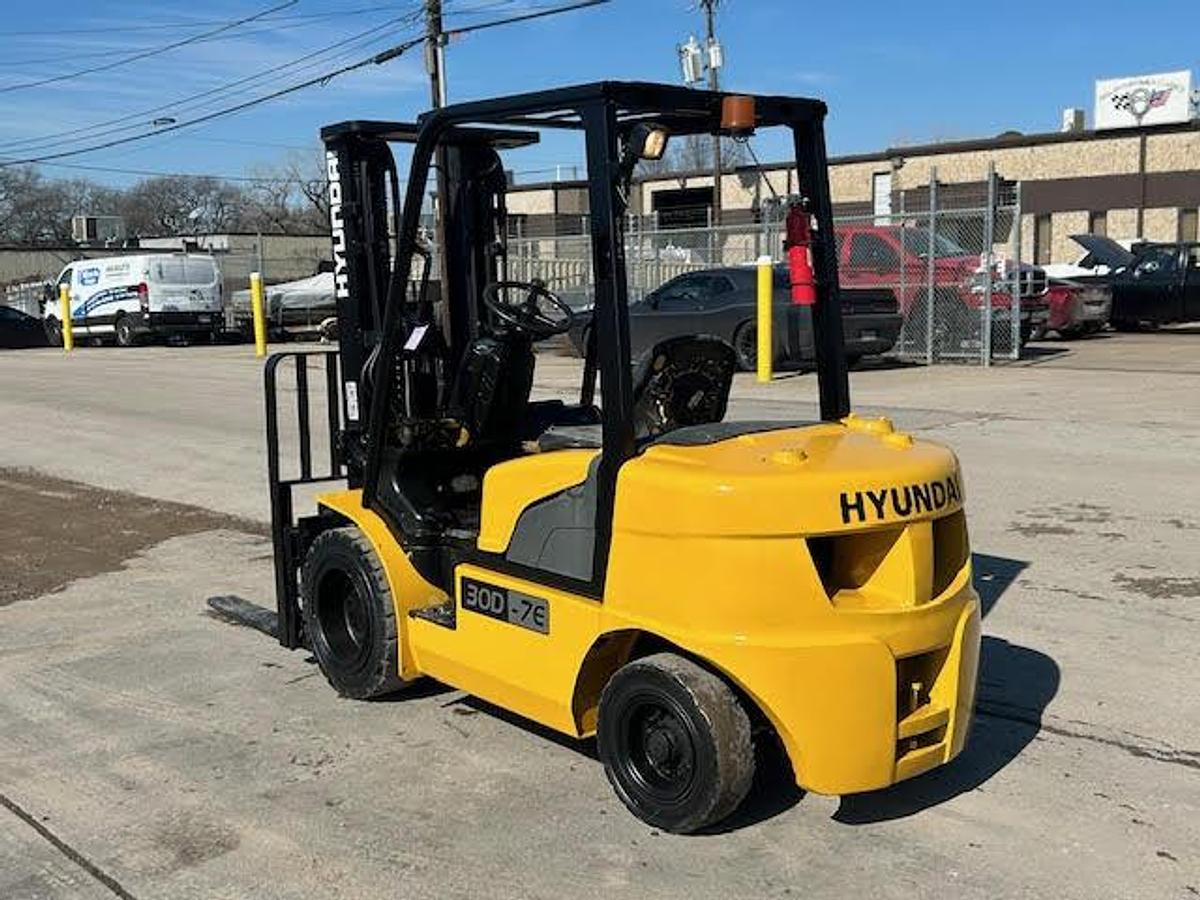 Used 2012 Hyundai 30D-7E