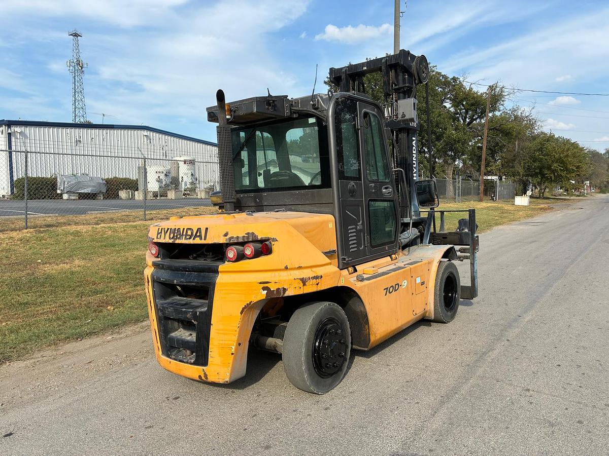 Used 2019 Hyundai 70D-9