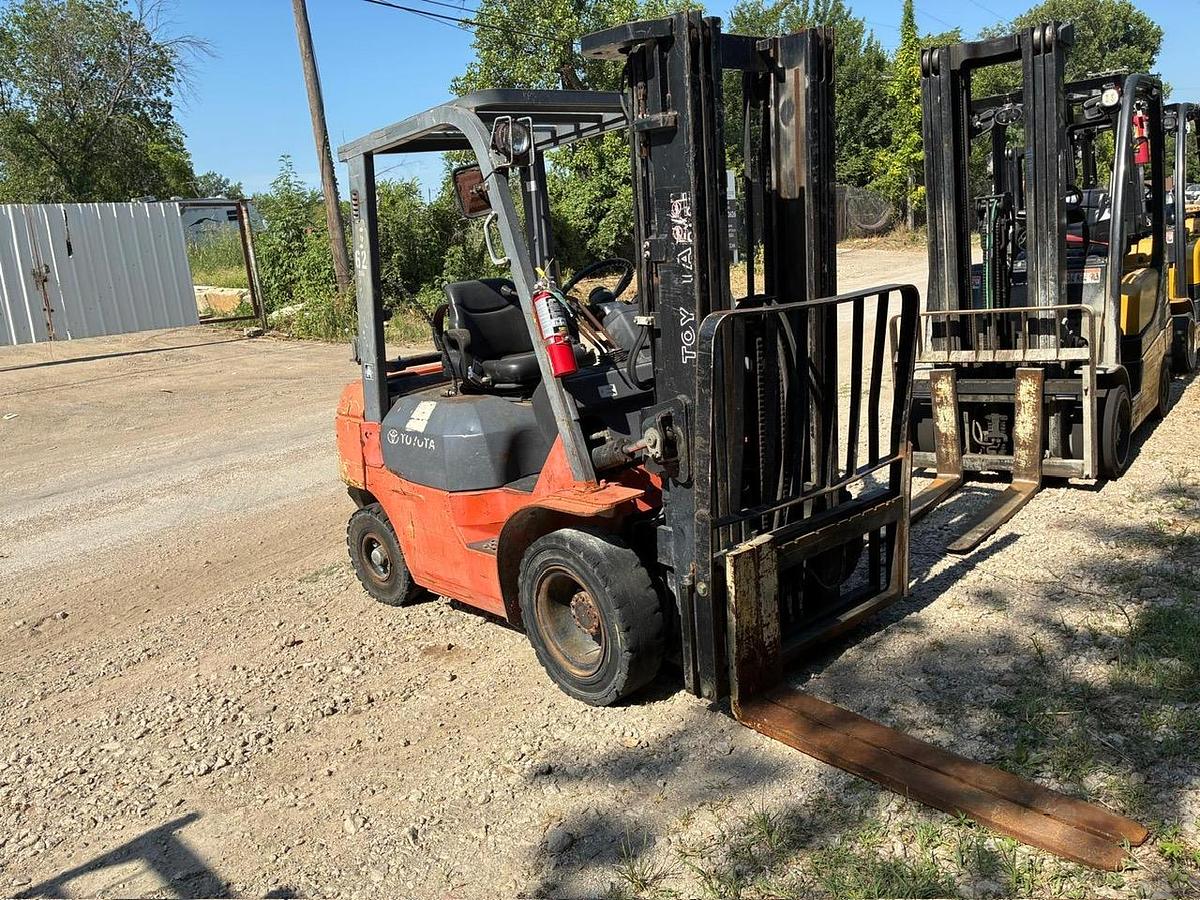 Used 2005 TOYOTA 7FGU25
