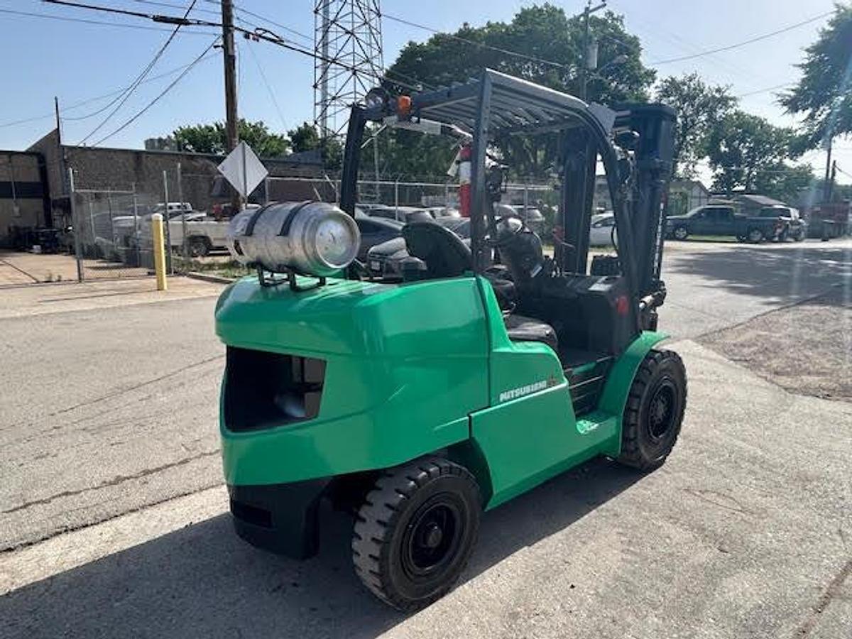 Used 2017 Mitsubishi FG50CN1