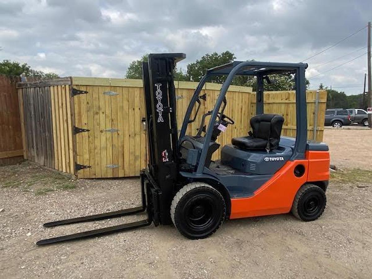 Used 2021 Toyota 8FDU25