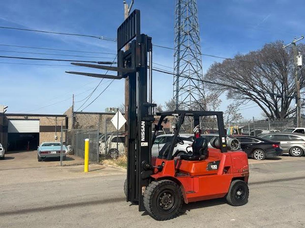 Used 2008 NISSAN F04B45V-LP