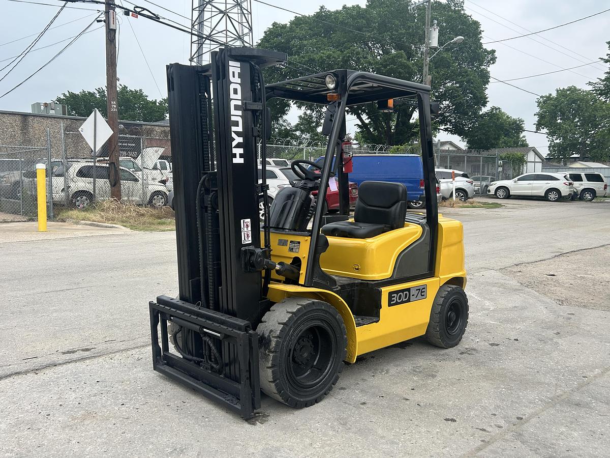 Used 2012 Hyundai 30D-7E