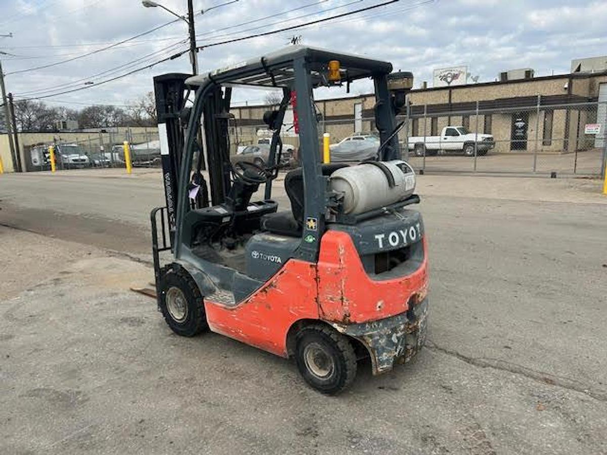 Used 2009 Toyota 8FGU15
