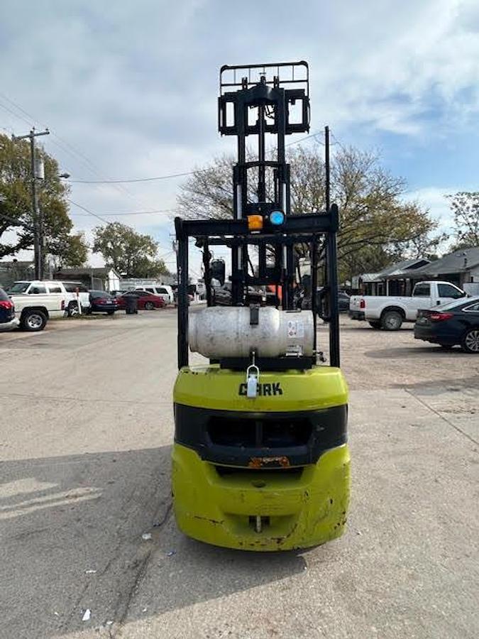 Used 2021 CLARK S25CL