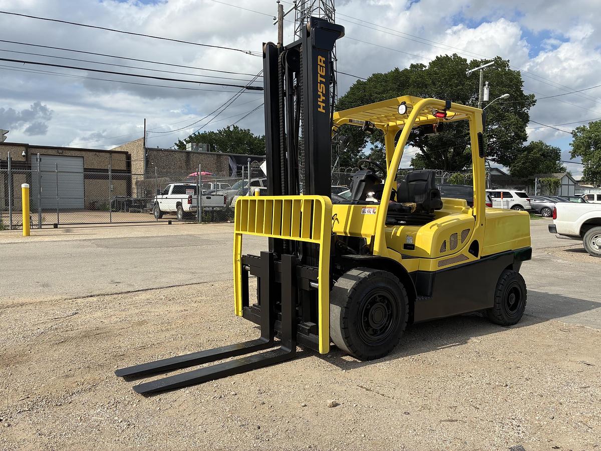 Used 2023 HYSTER H120 12000LBS