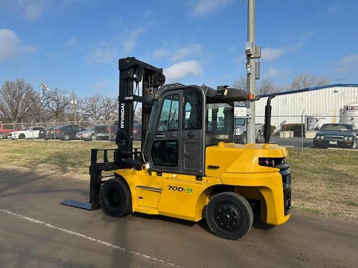 Used 2019 Hyundai 70D-9