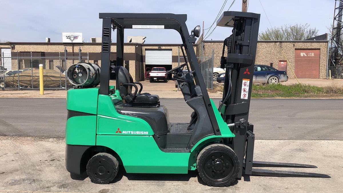 Used Mitsubishi Forklift FGC30N