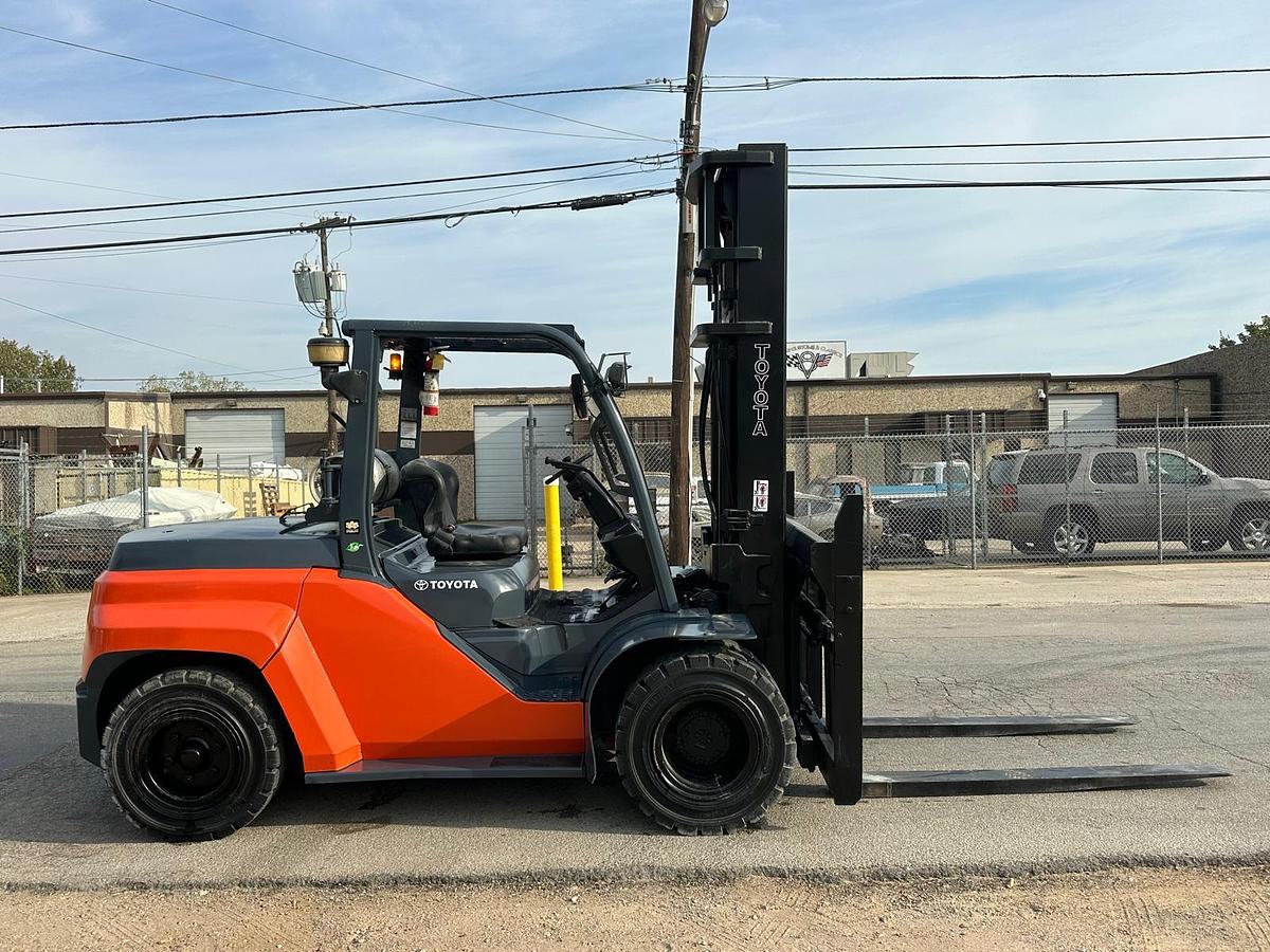 Used 2016 TOYOTA 8FG80U 17500 LBS