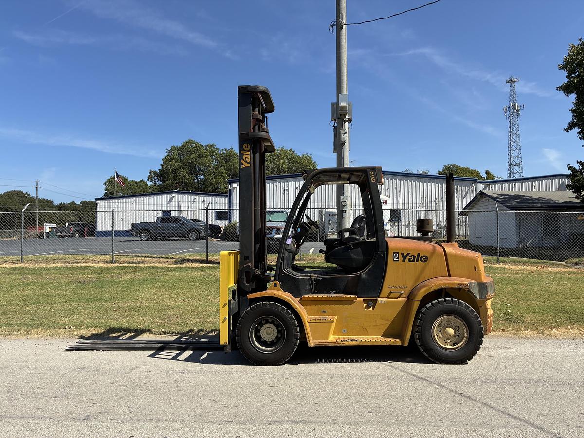 Used 2023 Yale GDP155VXNKBV148