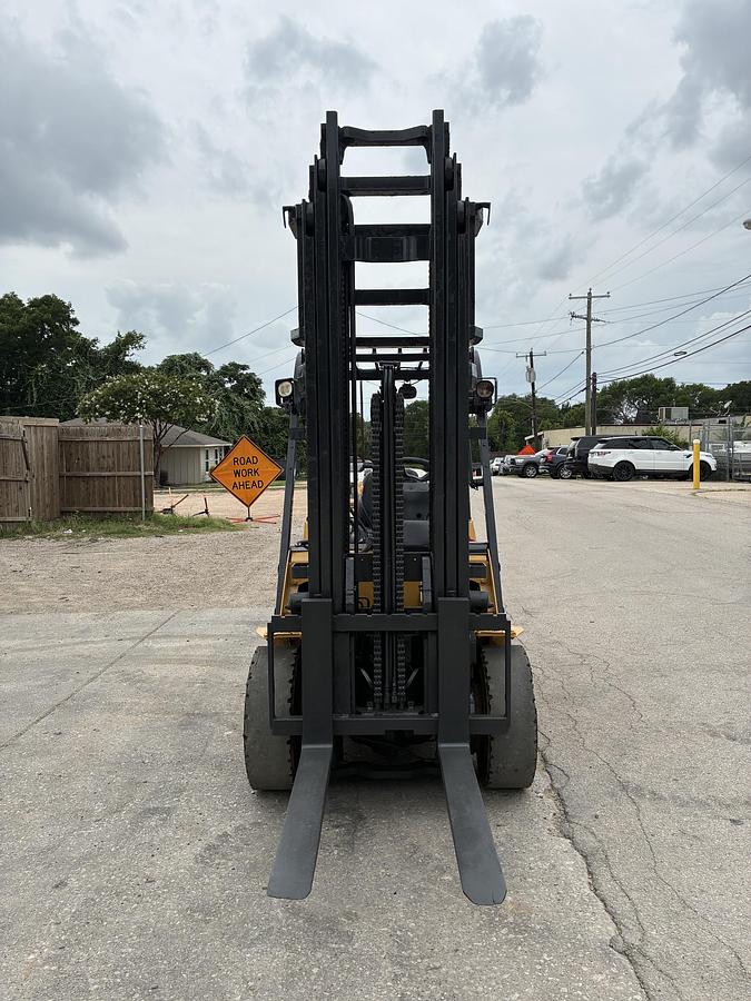 Used 2023 CAT GP35N5