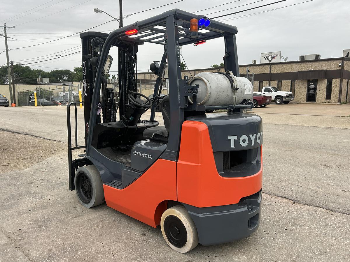 Used 2014 Toyota 8FGCU25