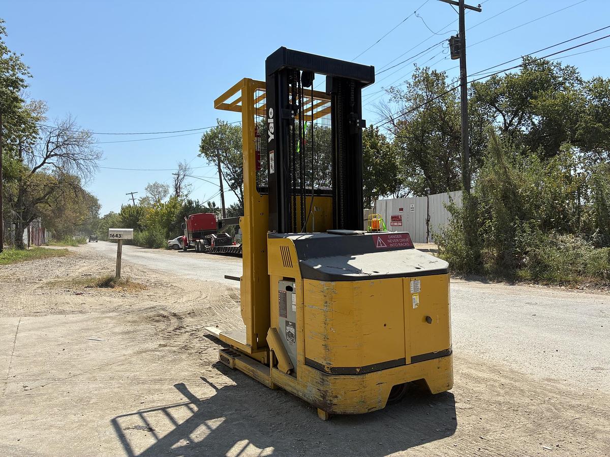 Used 2019 Yale OSO30EFN24TE095