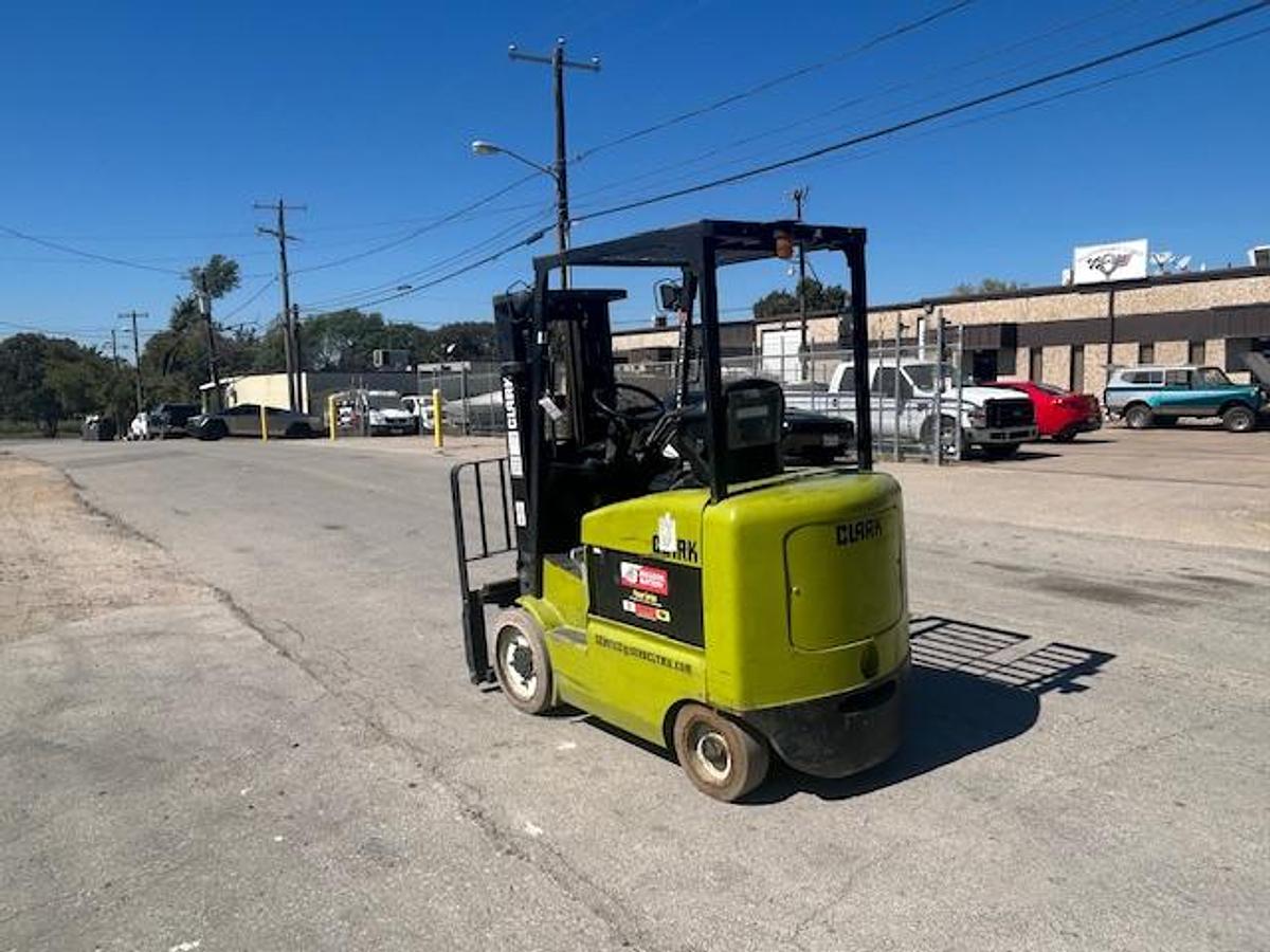 Used 2005 CLARK 6000LBS ELECTRIC FORKLIFT