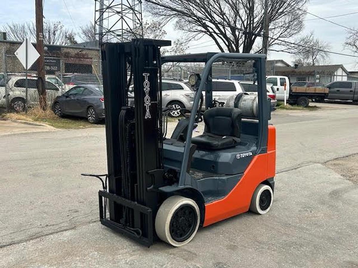 Used 2014 Toyota 8FGCU25