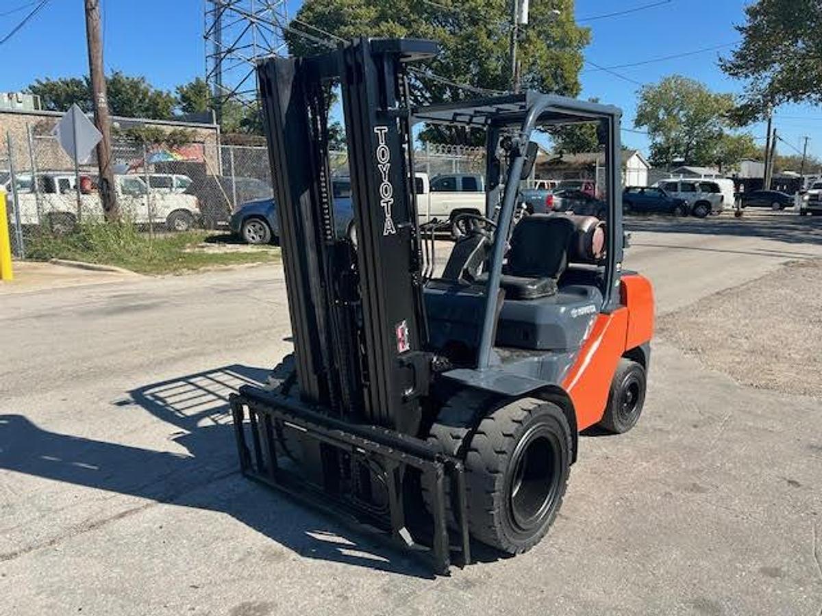 Used 2019 Toyota 8FGU32