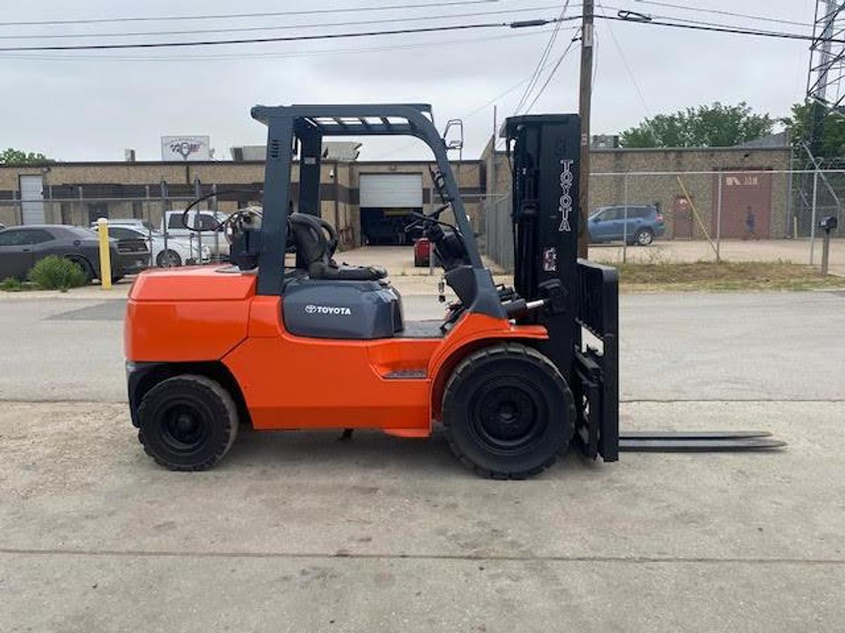 Used 2006 Toyota 7FGU45