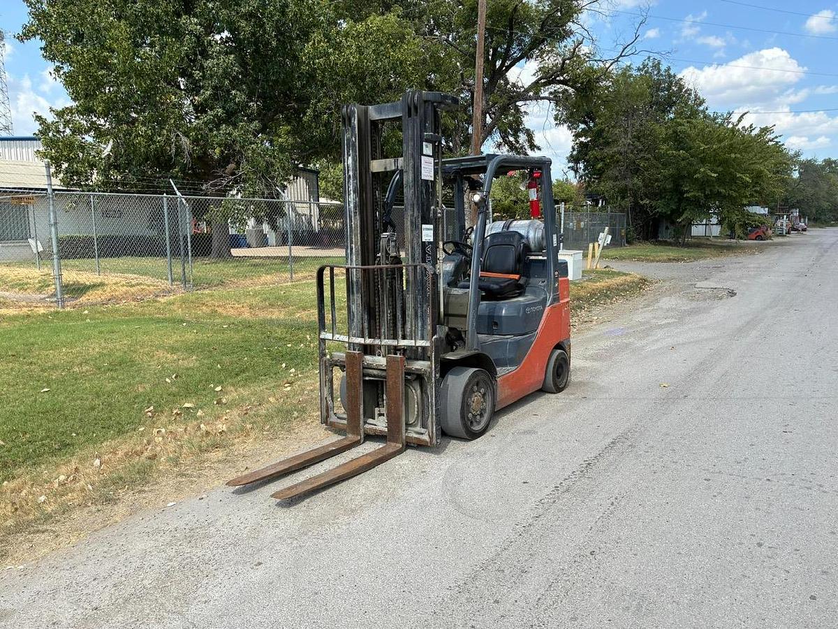 Used 2021 TOYOTA 8FGCU30