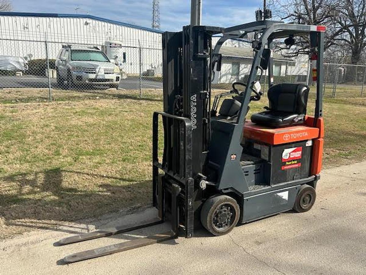 Used 2017 Toyota 7FBCU15