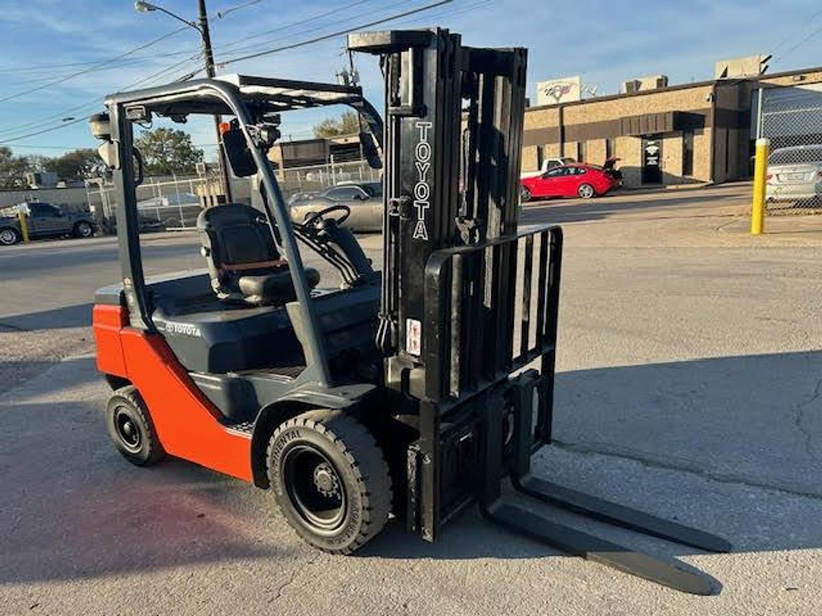 Used 2023 Toyota 8FDU25 5000LBS