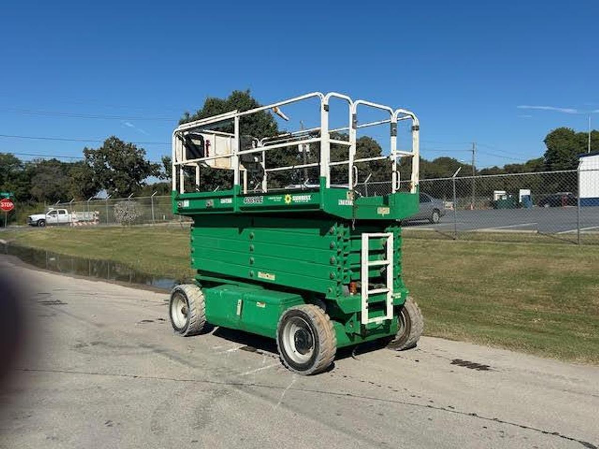 Used 2017 JLG 4069LE