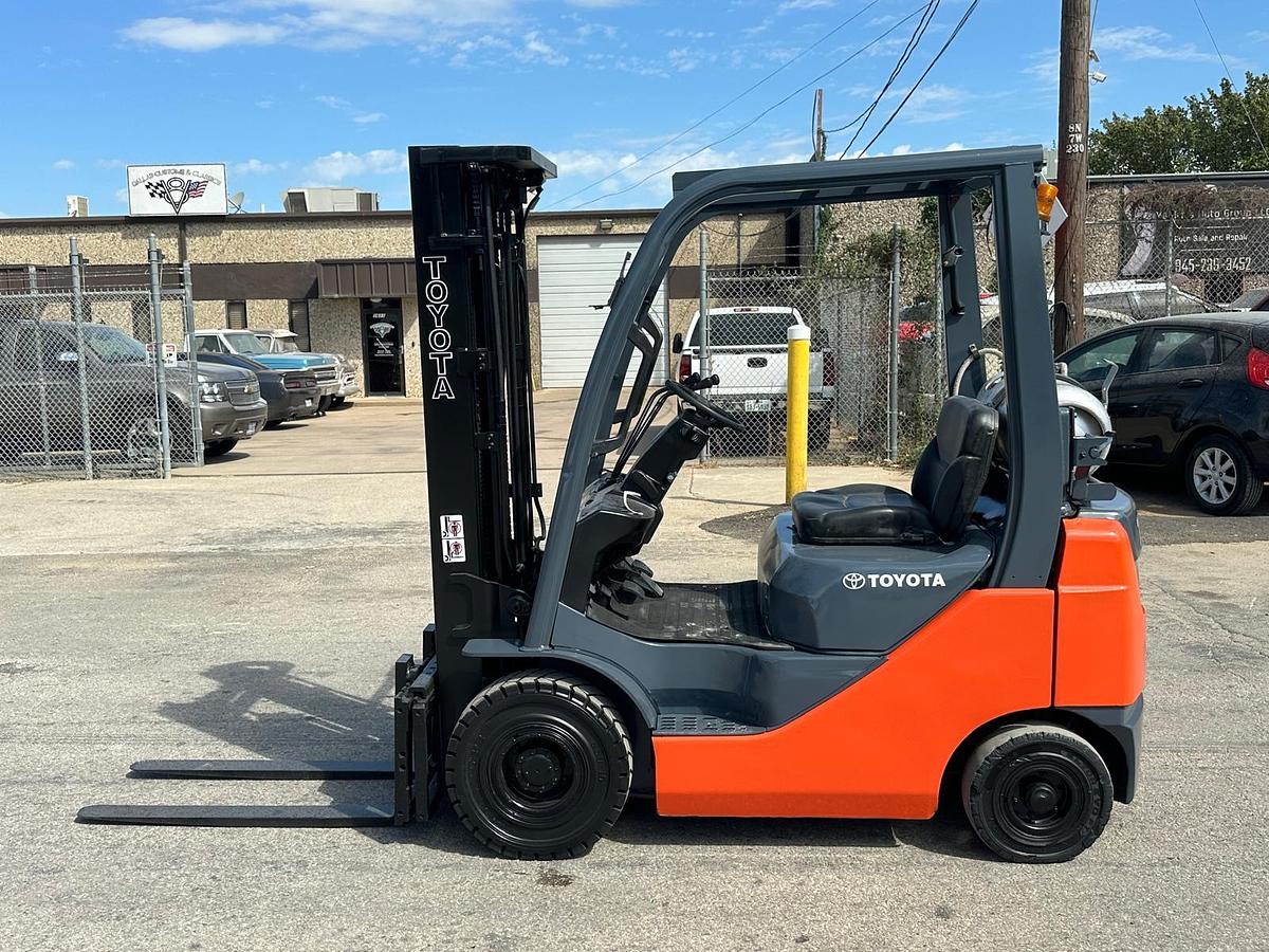 Used 2019 TOYOTA 8FGU18